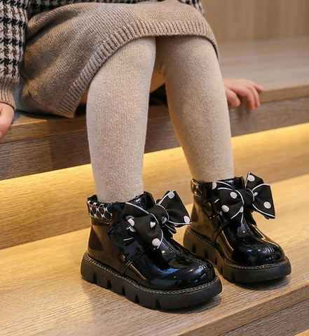 Демісезонні дитячі черевики для дівчинки LOOKMEKIDS 26 розмір чорні 70835531 фото